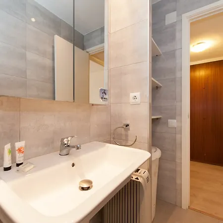 Bbarcelona Apartments Park Gueell Flats Apartment Barcelona